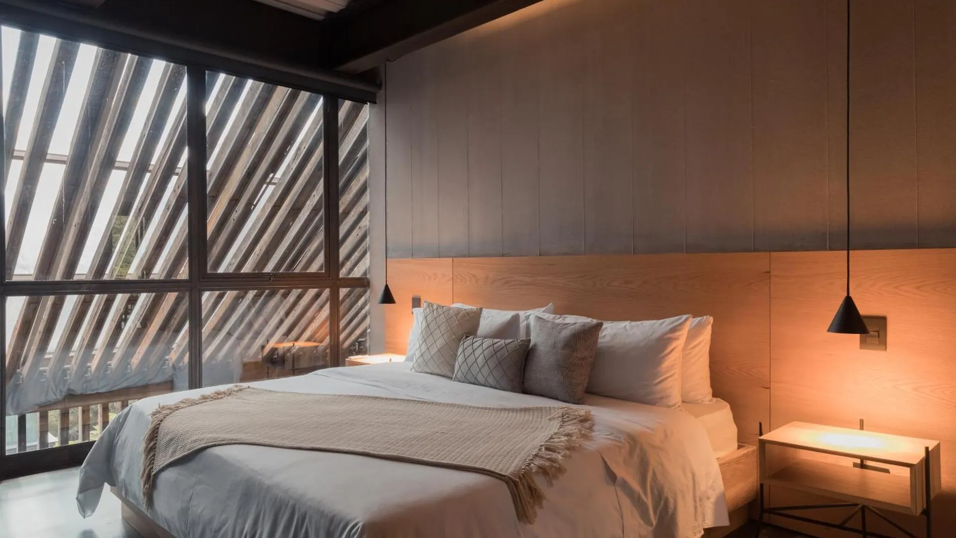 Aparthotel Edificio Zeta Erre Medellín